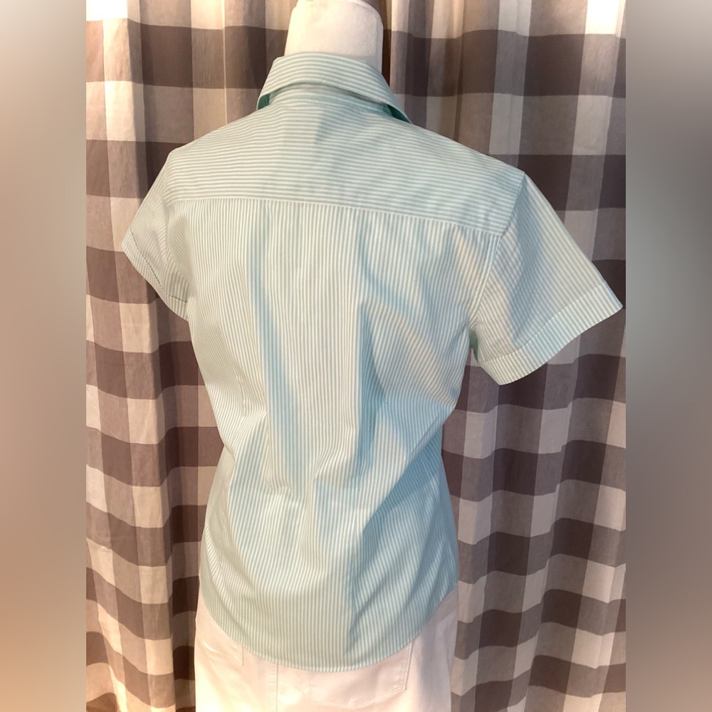 Brooks Brothers No-Iron Striped Short Sleeve Button-Up Shirt - Picture 4 of 7